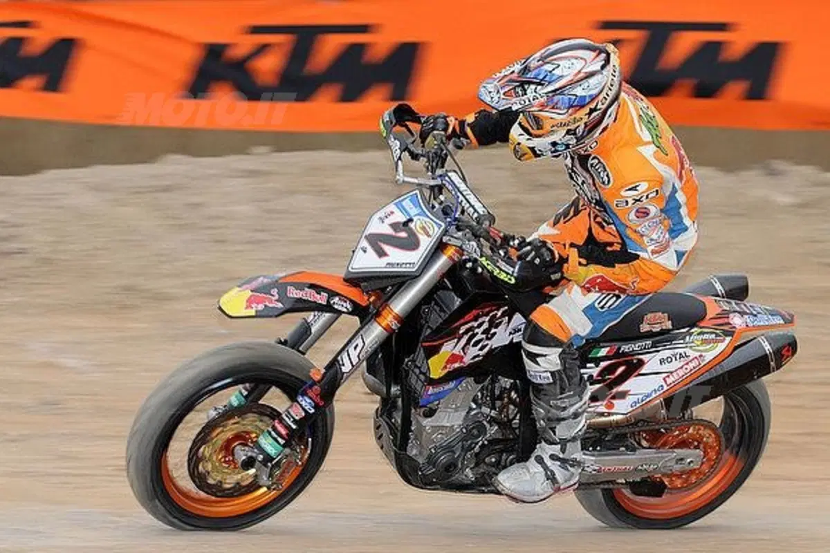 Husqvarna e KTM vincono i titoli Supermotard (2)