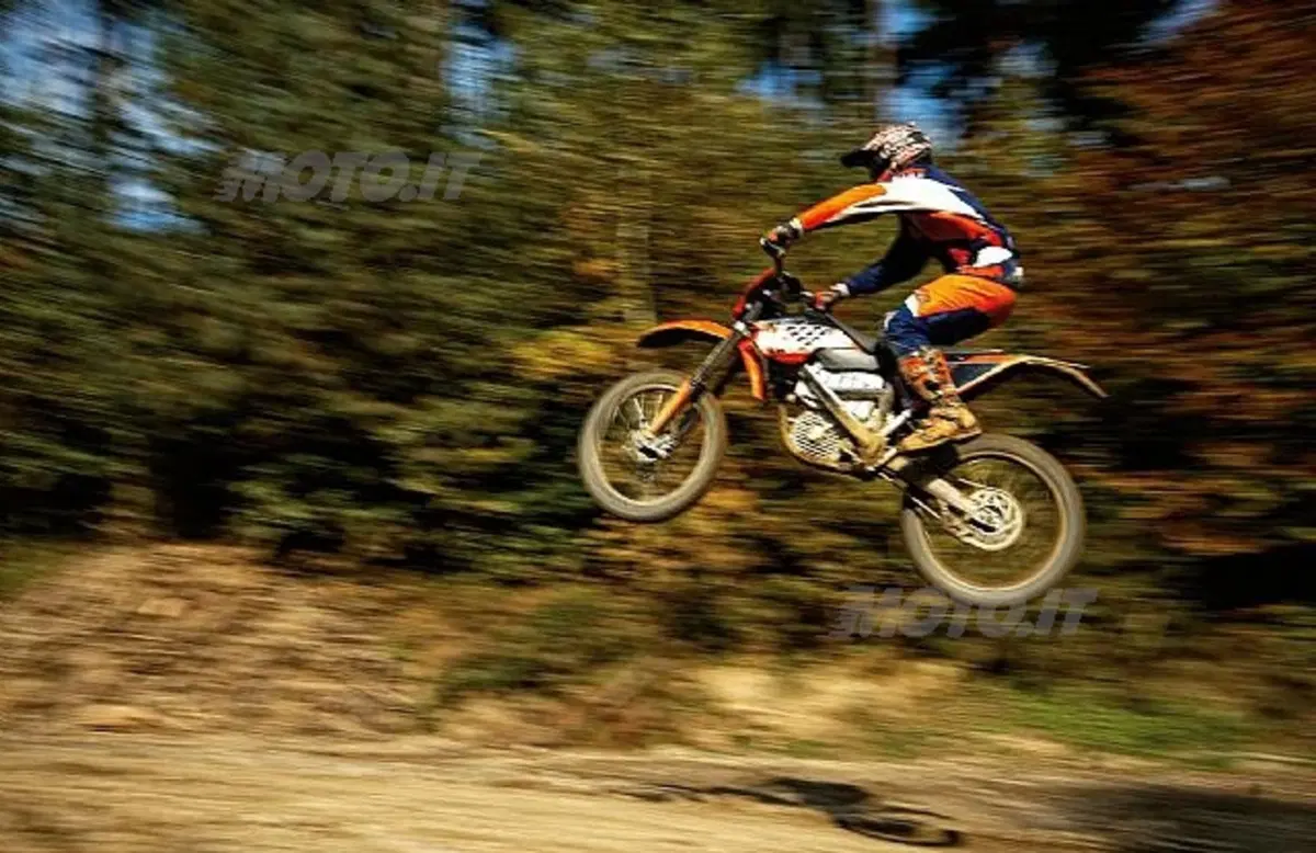 Il tassello pulito di KTM (5)