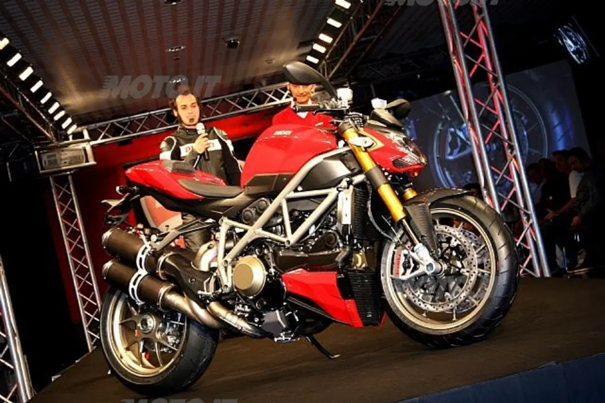 EICMA. Ready to go! (2)