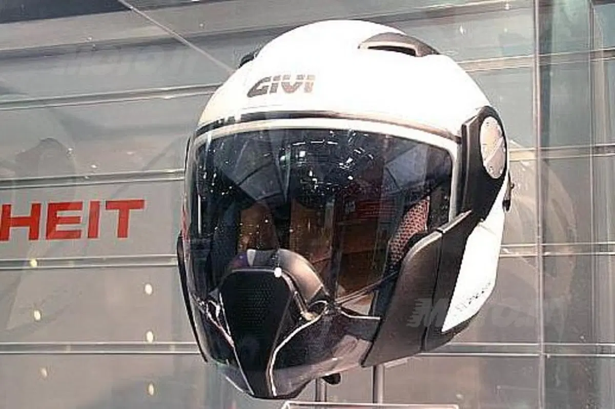EICMA. Speciale Caschi (18)