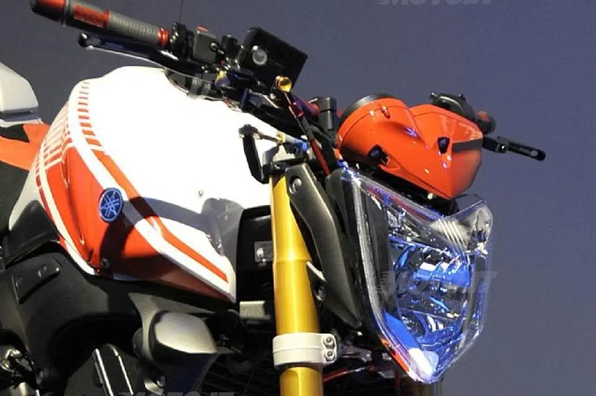 Special FZ1 ABARTH Assetto Corse
