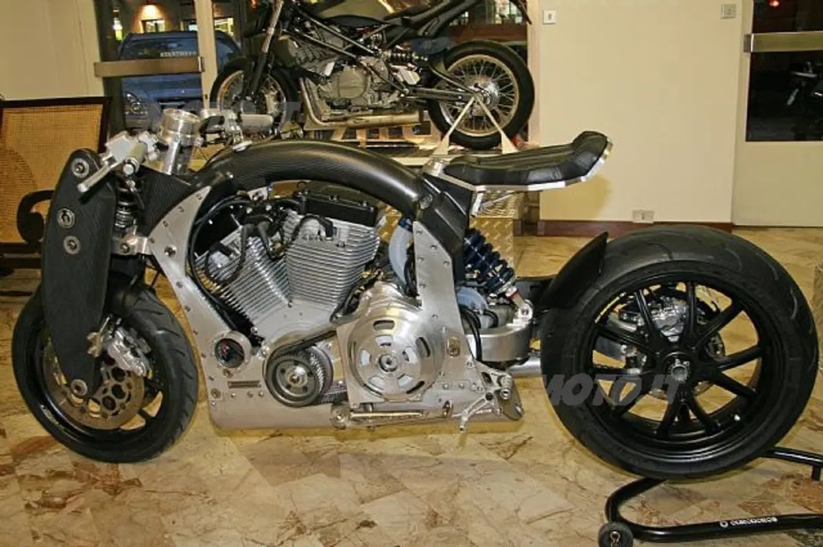 Special Confederate B120 Wraith (5)