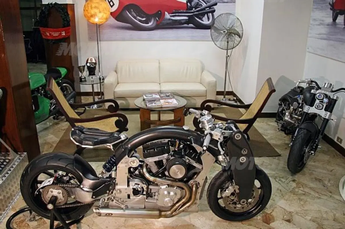Special Confederate B120 Wraith (13)