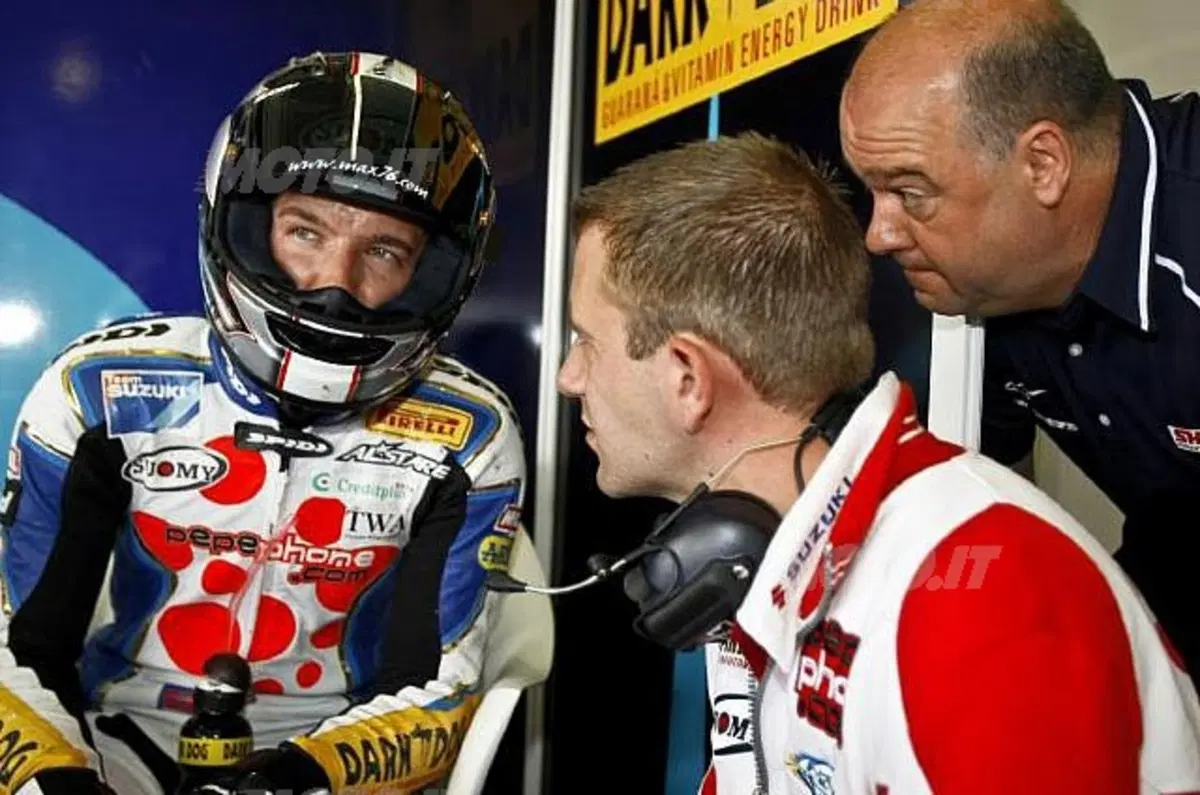 GSX-R 1000 '09 mostra i muscoli (2)
