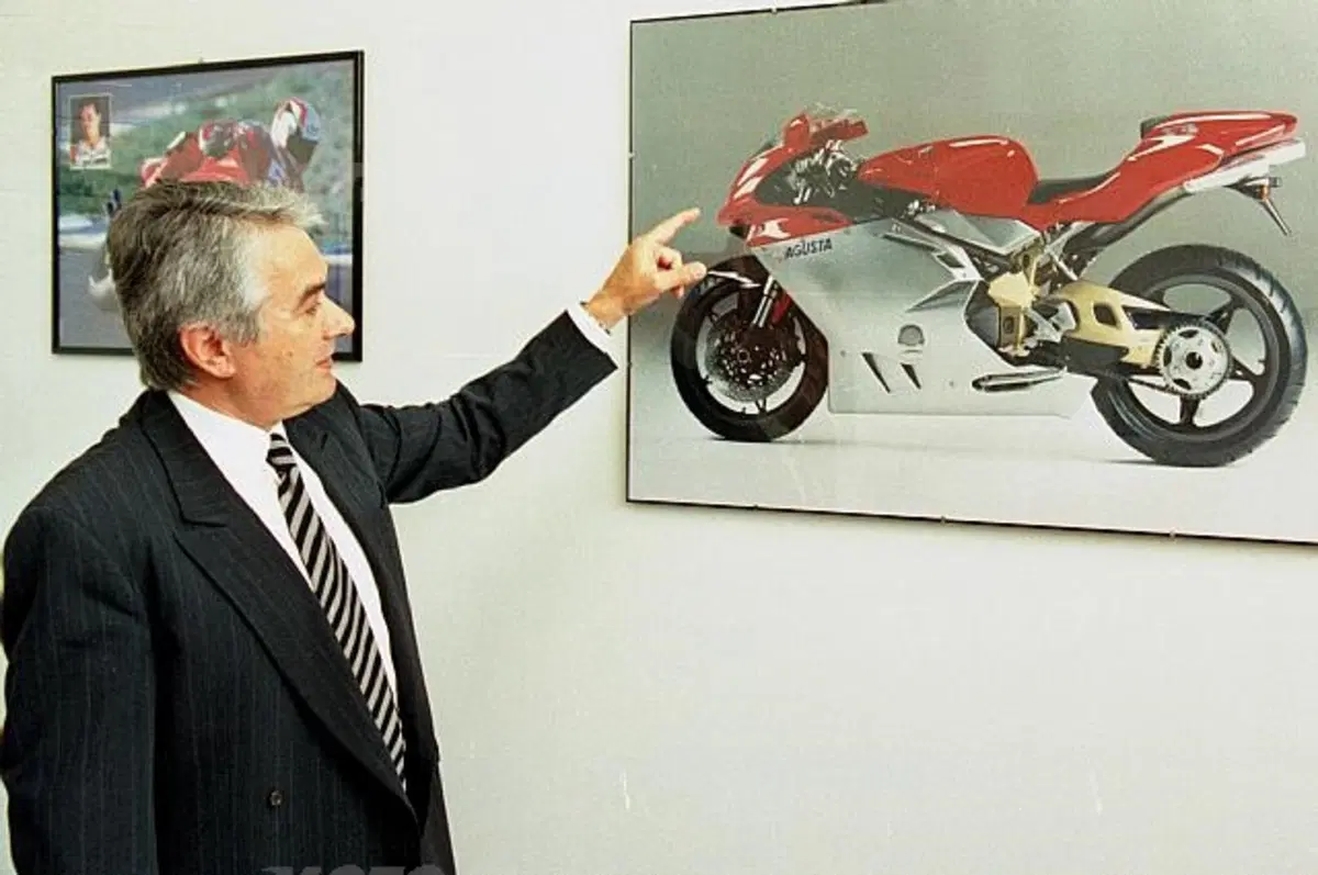 Tamburini abbandona!