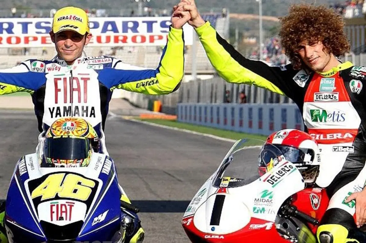 Berlusconi premia Rossi e Simoncelli