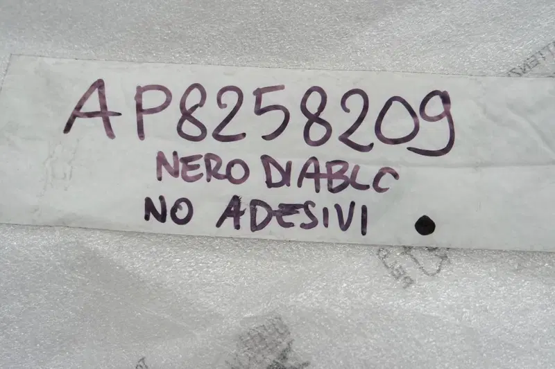 Ricambi carrozzeria plastiche Aprilia (3)