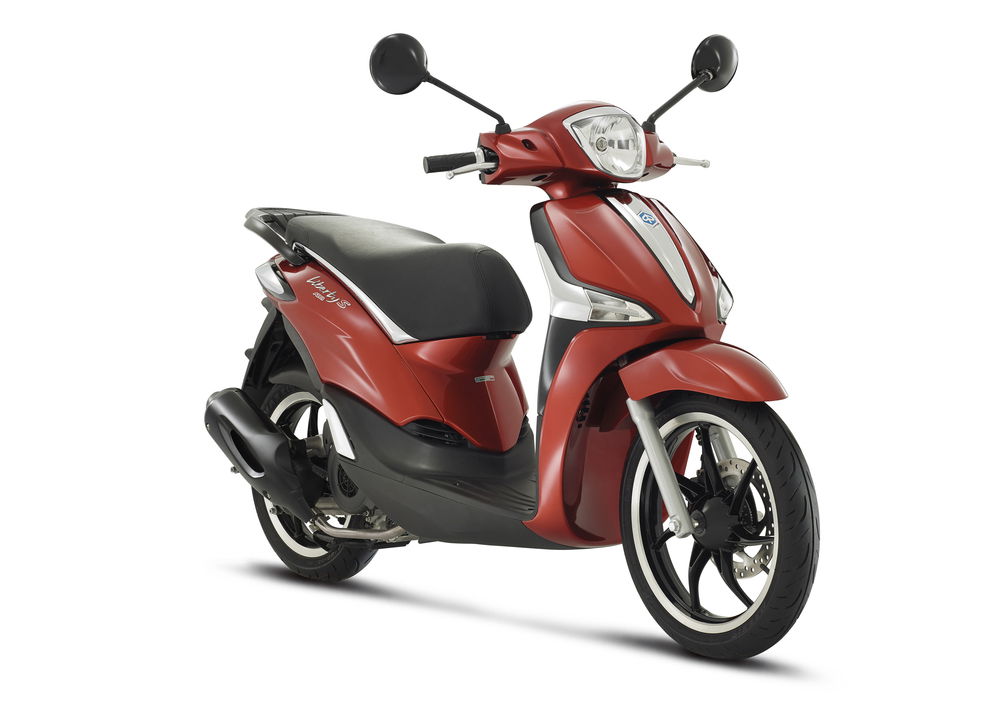 Piaggio Liberty 125 S i-get ABS (2016) (3)