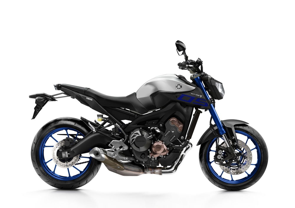 Yamaha MT-09 ABS (2016) (2)