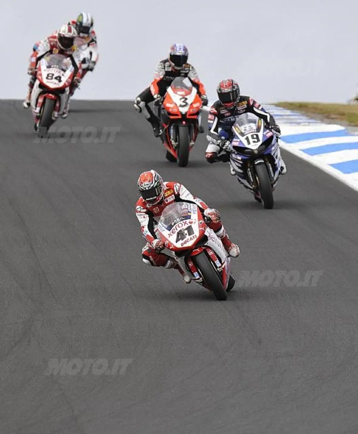 SBK. Spettacolo esagerato! (6)