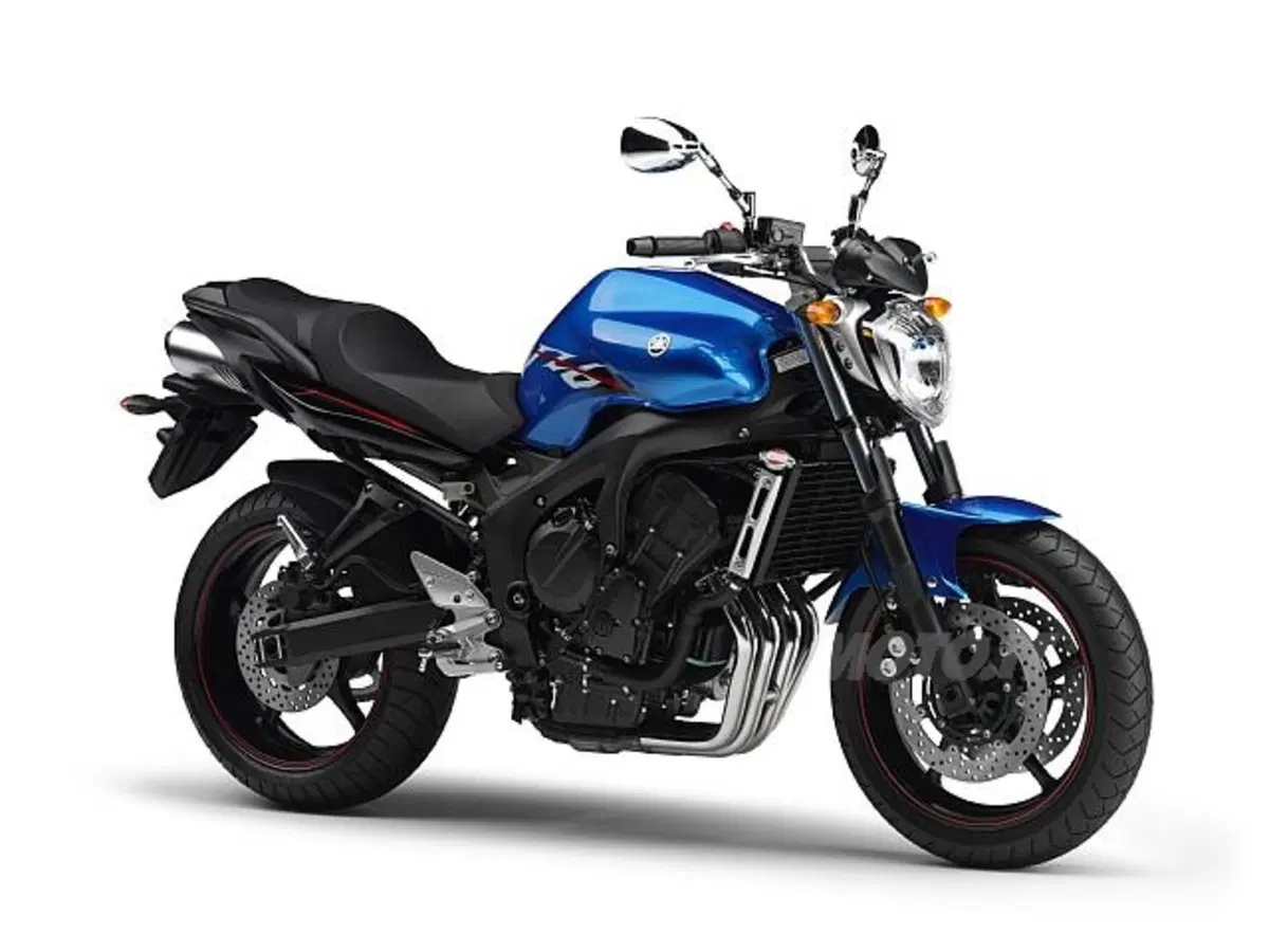 Guida a Yamaha FZ6/Fazer (7)