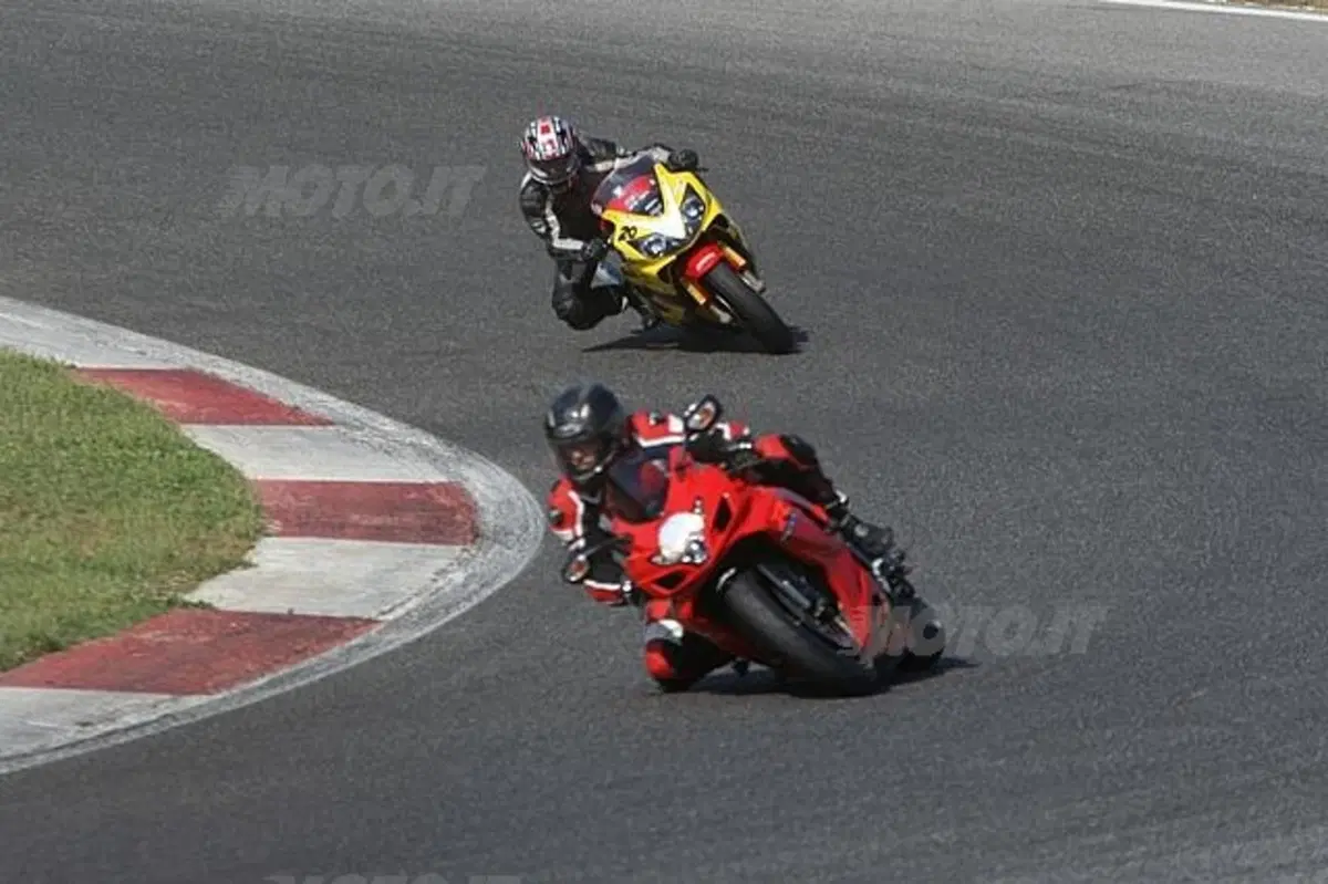 Circuiti. Vallelunga (4)