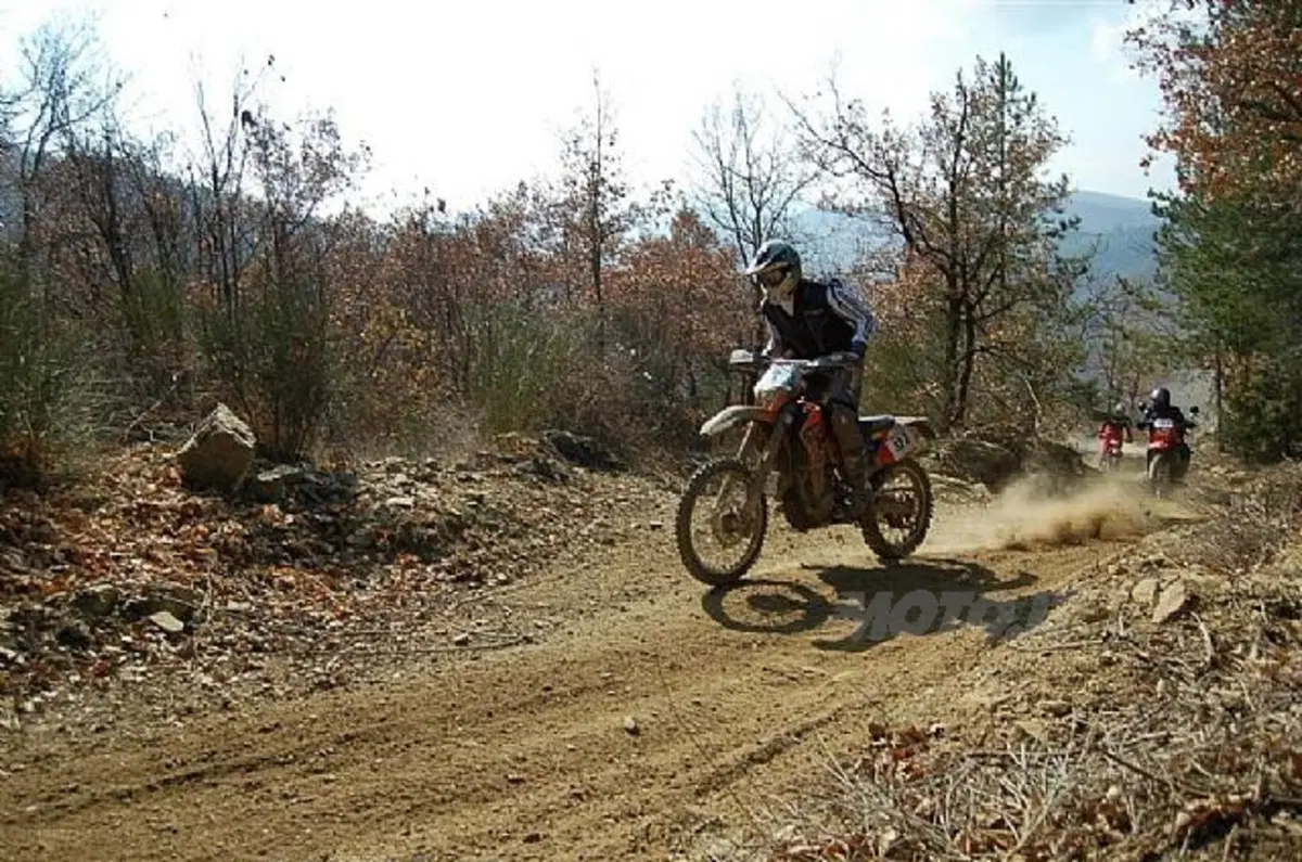 Cavalcate di Enduro. I Colli Aretini (10)