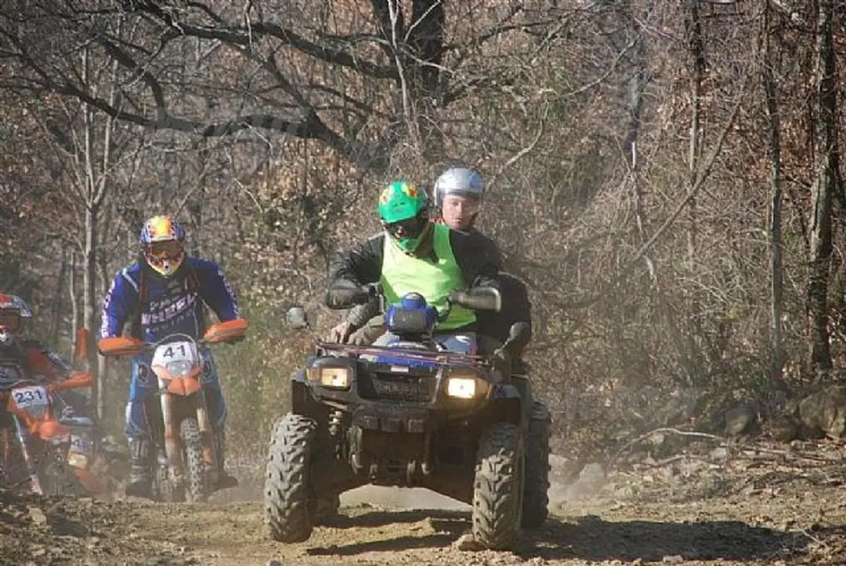 Cavalcate di Enduro. I Colli Aretini (12)