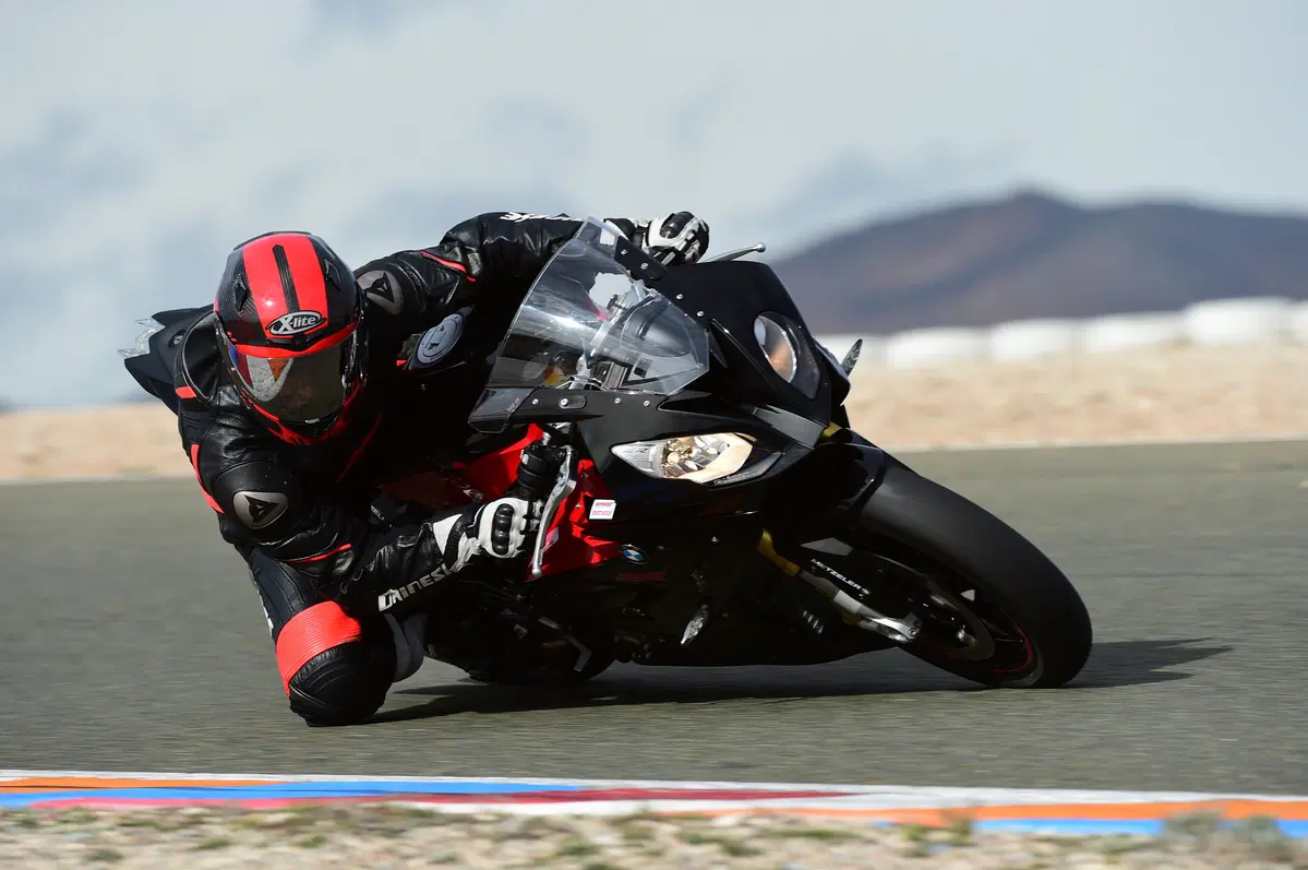 Nuovi pneumatici racing Metzeler: RACETEC RR SLICK (3)