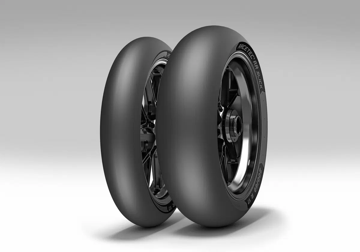 Nuovi pneumatici racing Metzeler: RACETEC RR SLICK (5)