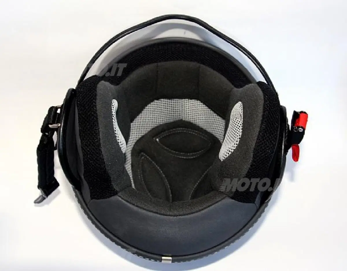 Speciale caschi: test  Momo Fighter Plus (8)