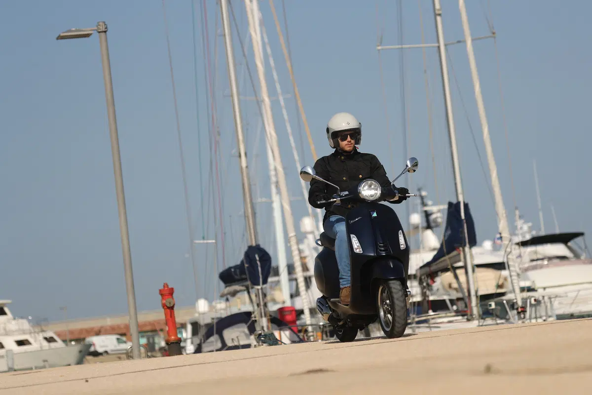 Vespa Primavera 125 e Vespa Sprint 125, il test (34)