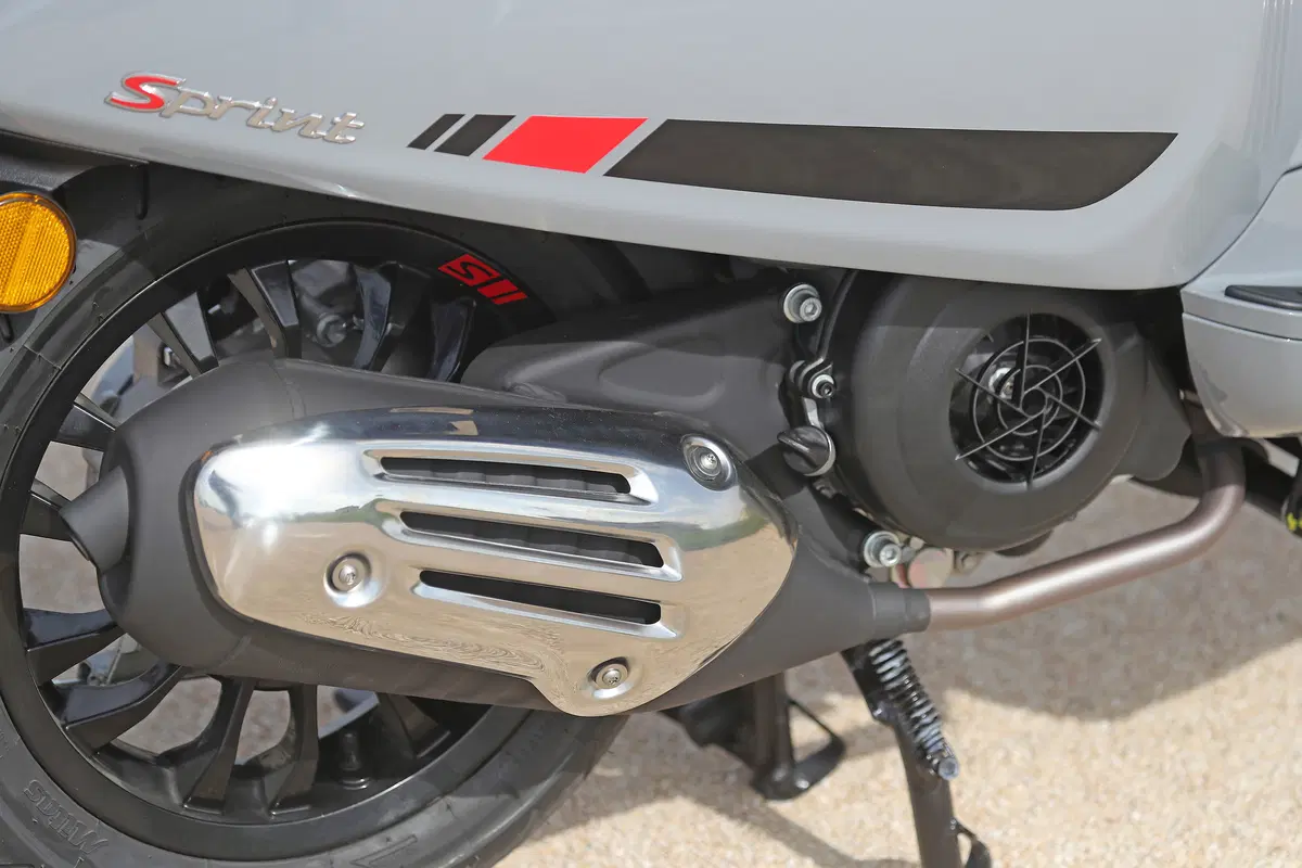 Vespa Primavera 125 e Vespa Sprint 125, il test (79)