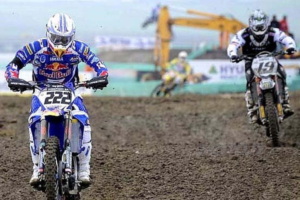 Antonio Cairoli precede David Philippaerts 