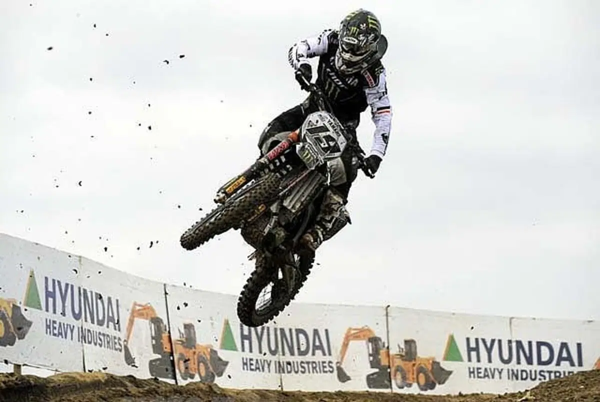 Cairoli passa al comando del Mondiale MX1 (3)