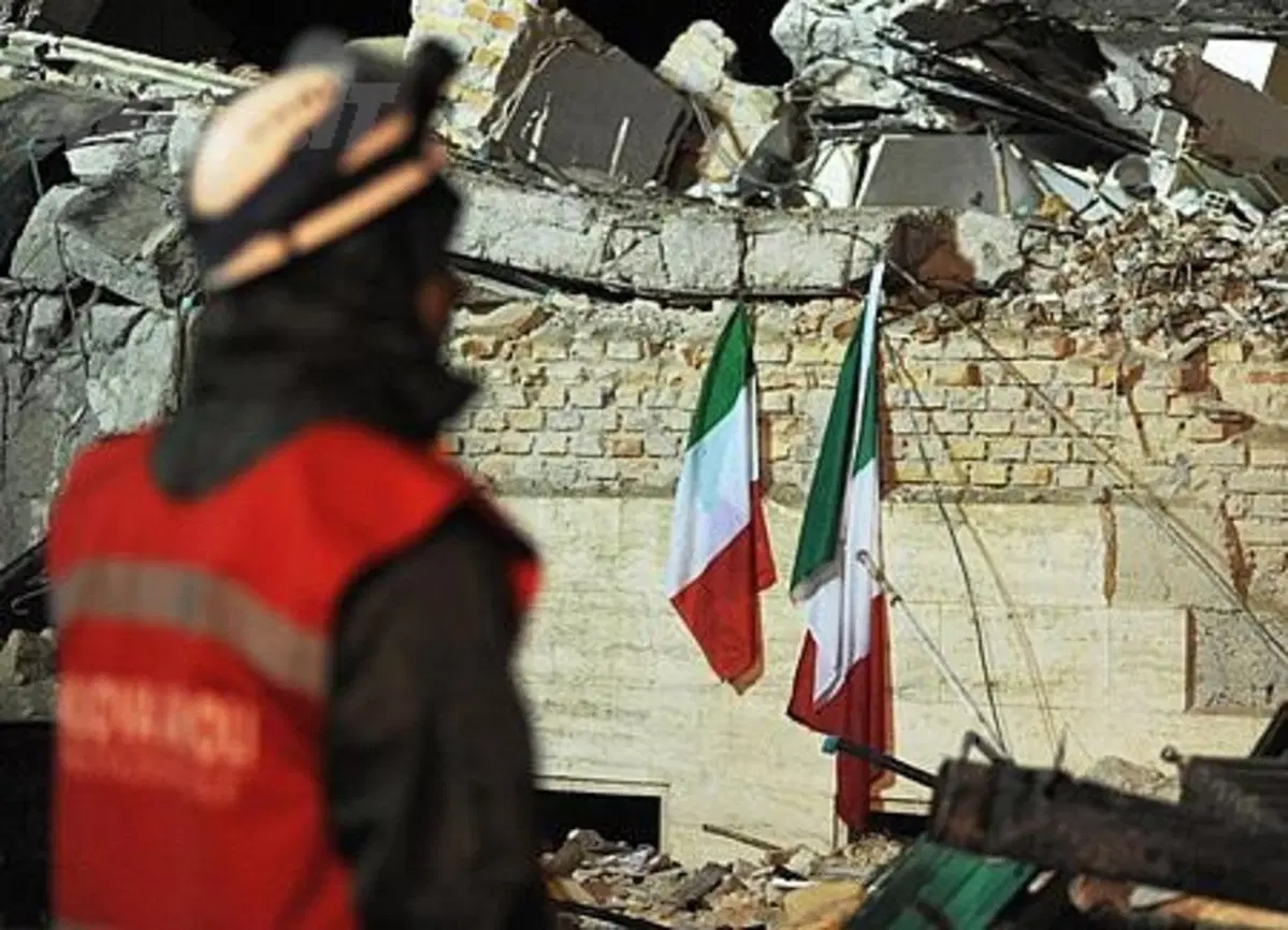 I motociclisti e la FMI in aiuto dell'Abruzzo (3)