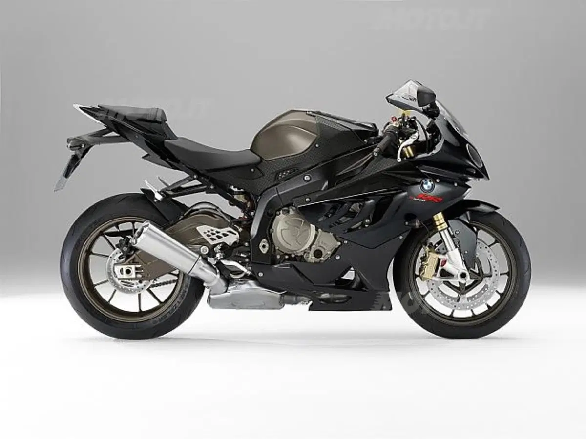 BMW, svelata ufficialmente la S1000RR (5)