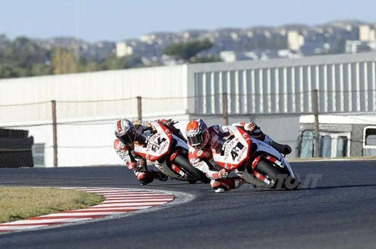 SBK. In Sud Africa la Ducati alza la voce (4)