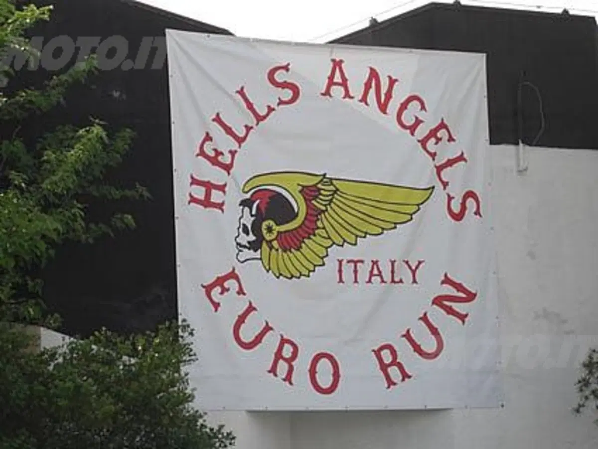 Arrestati 24 Hell's Angels (2)