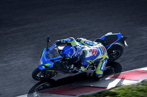 Suzuki GSX-R 1000 e 1000R con nuova colorazione MotoGP