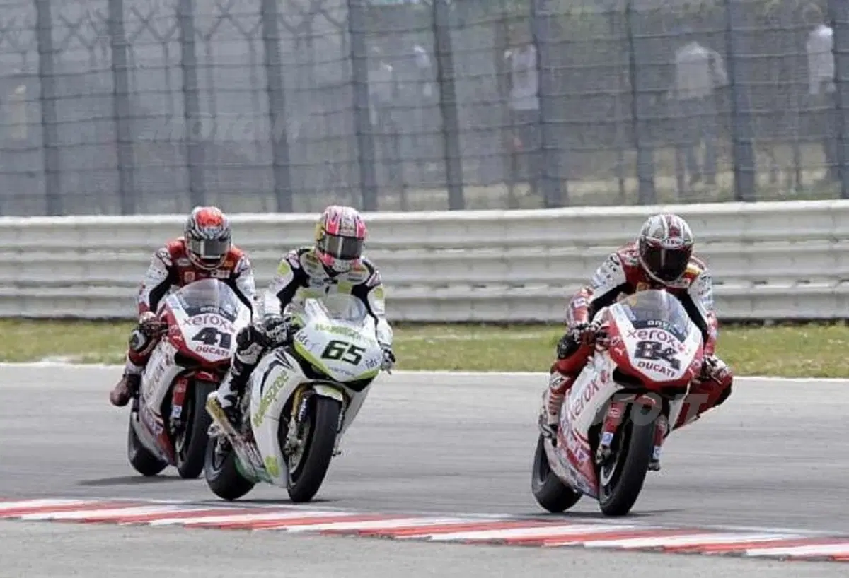 SBK. A Misano vincono Spies e Rea