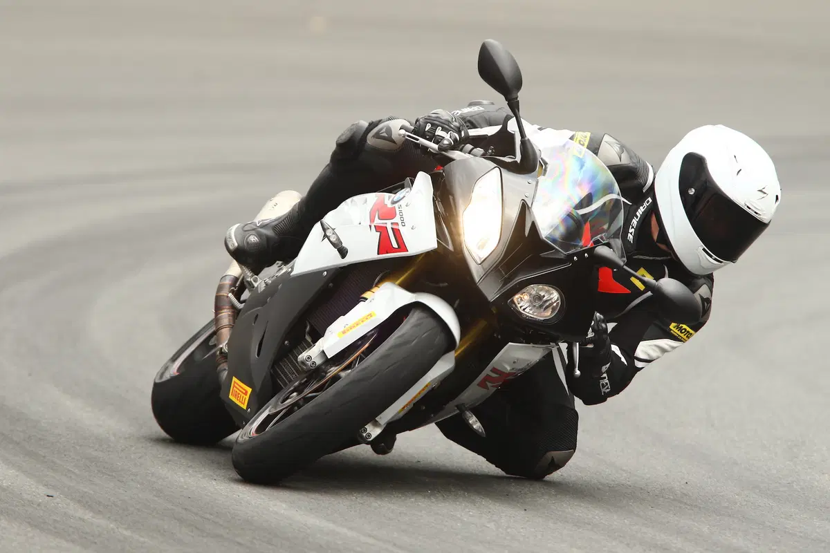 Pirelli Diablo Rosso Corsa II. Test su strada e in pista (3)