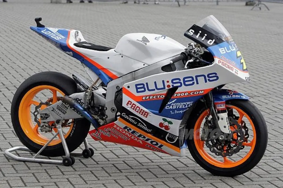 Anteprima: abbiamo provato la Moto2!  (2)