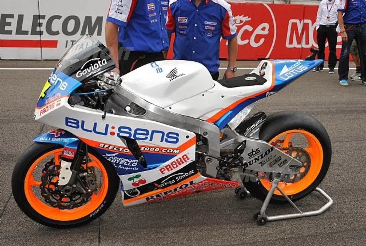 Anteprima: abbiamo provato la Moto2!  (3)