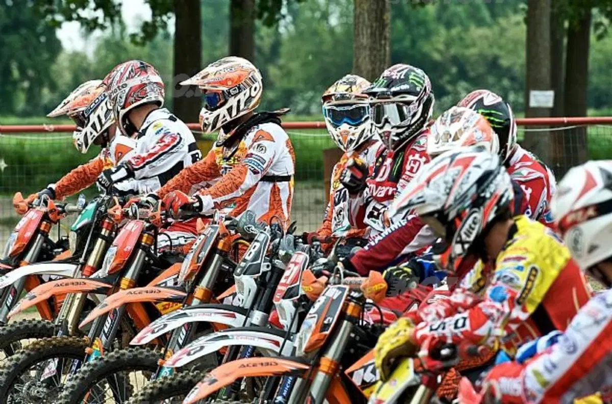 Intervista a 9 campioni di Enduro (3)