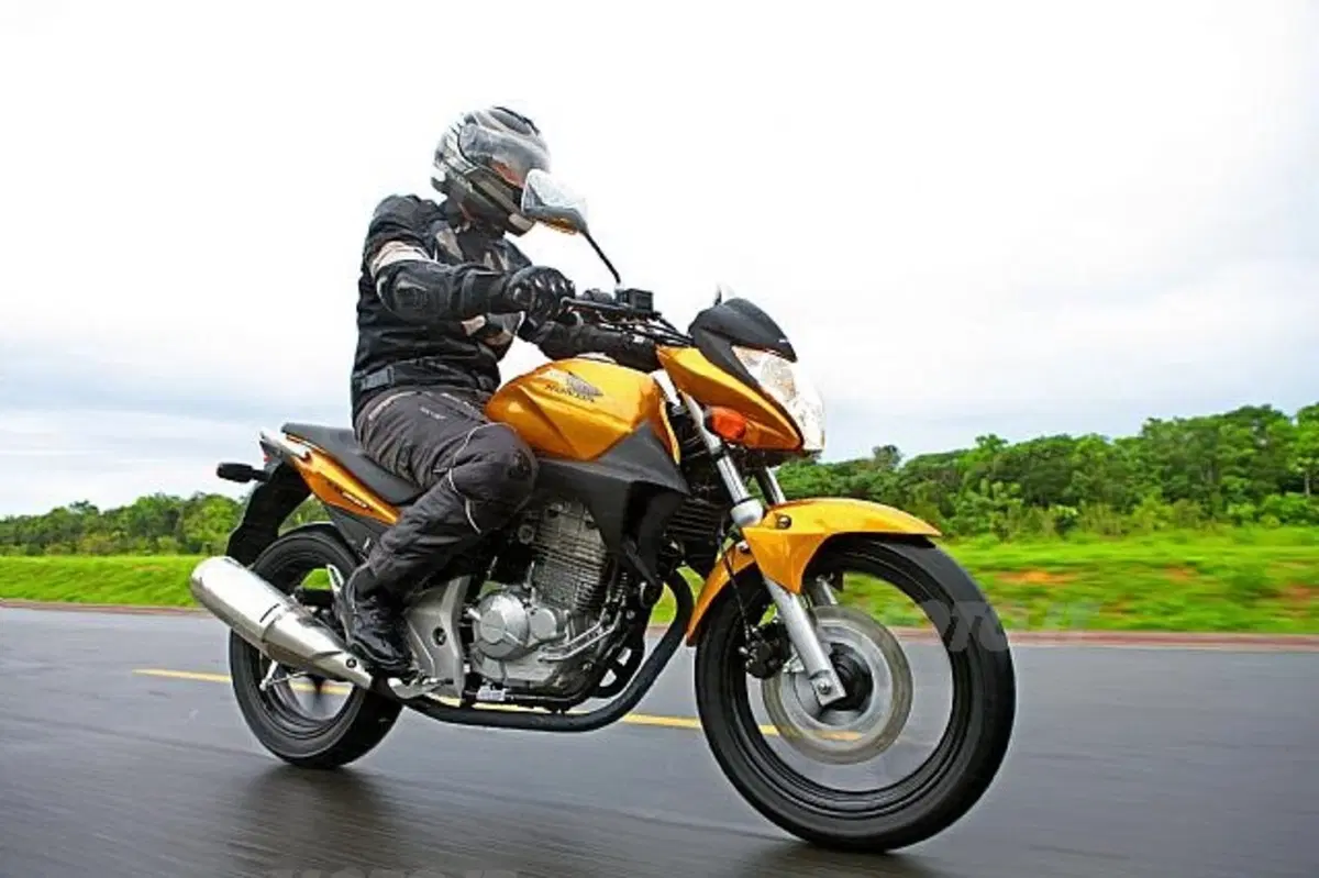 Honda CB300R. La vorreste anche da noi? (6)