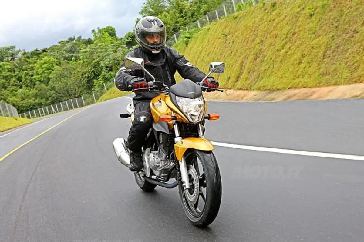 Honda CB300R. La vorreste anche da noi? (7)