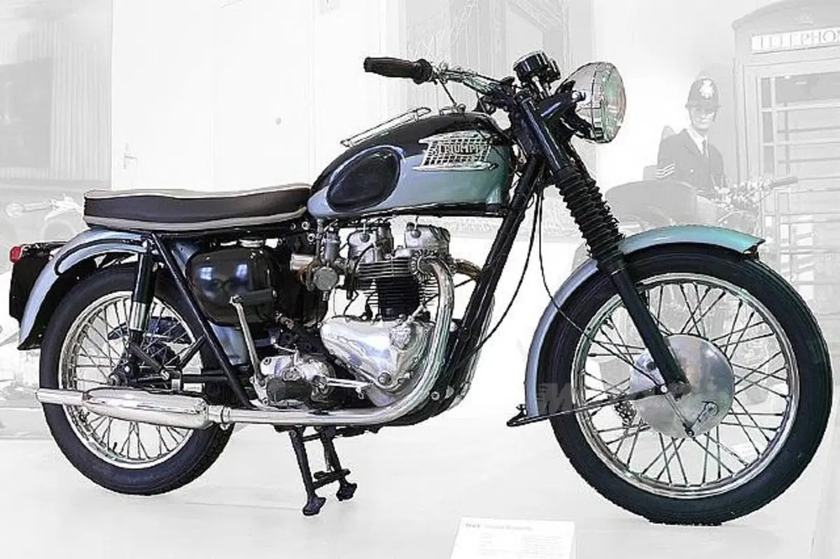 Guida alla Triumph Bonneville  (4)