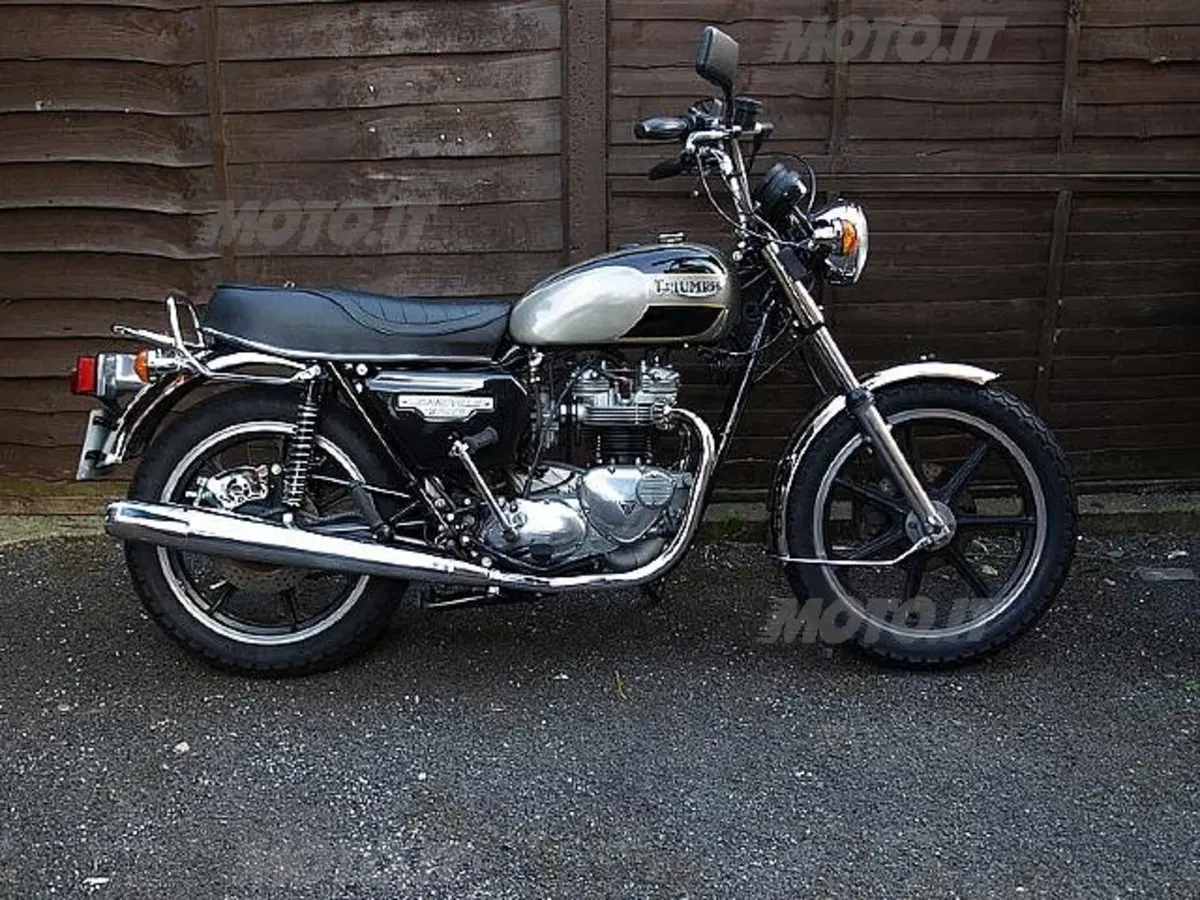 Guida alla Triumph Bonneville  (8)