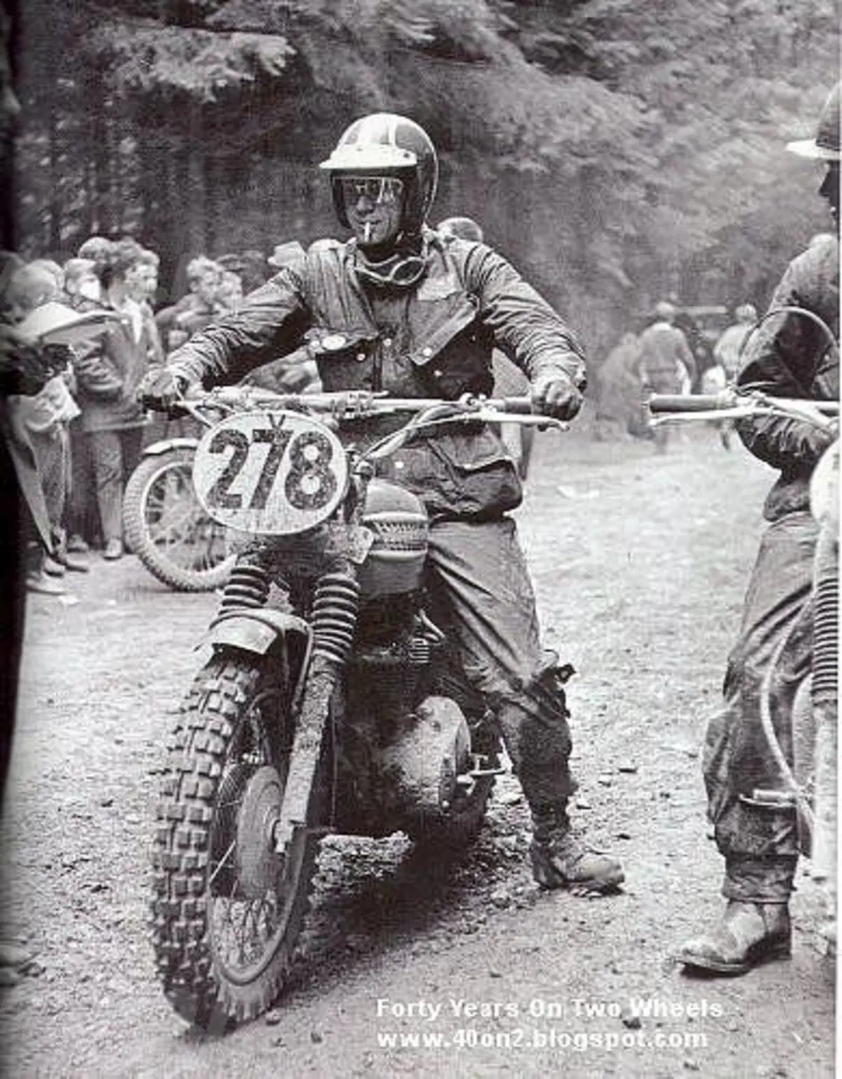 Guida alla Triumph Bonneville  (16)