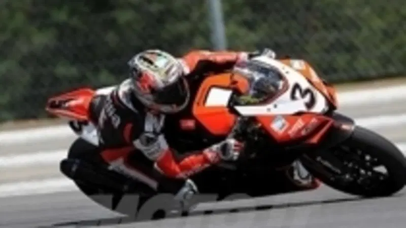 SBK. In gara uno vince l'Aprilia!
