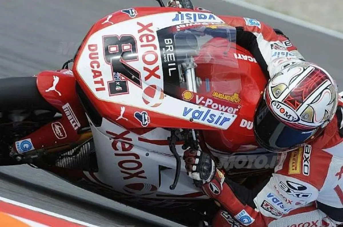 SBK. In gara uno vince l'Aprilia! (3)