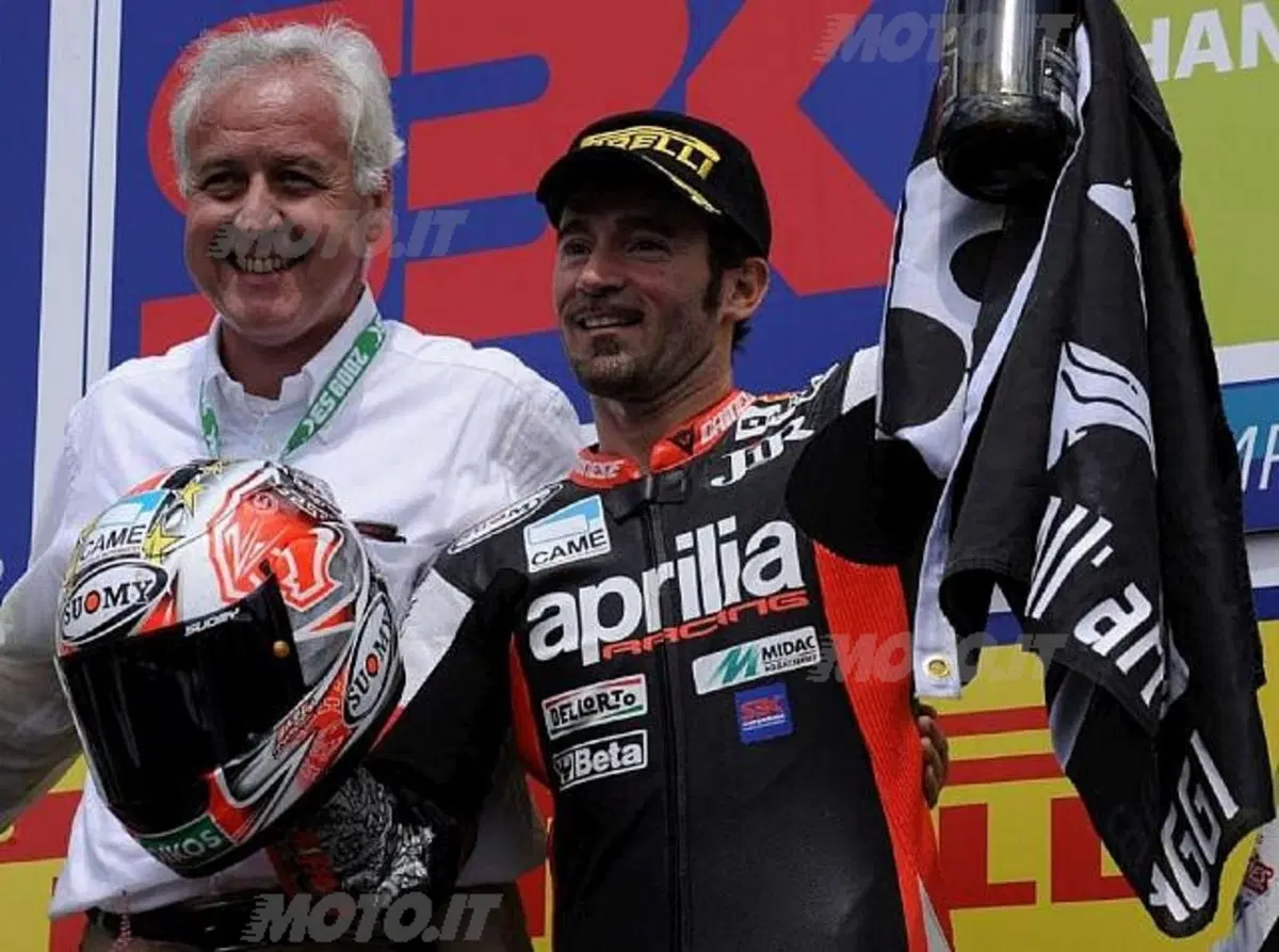SBK. In gara uno vince l'Aprilia! (5)