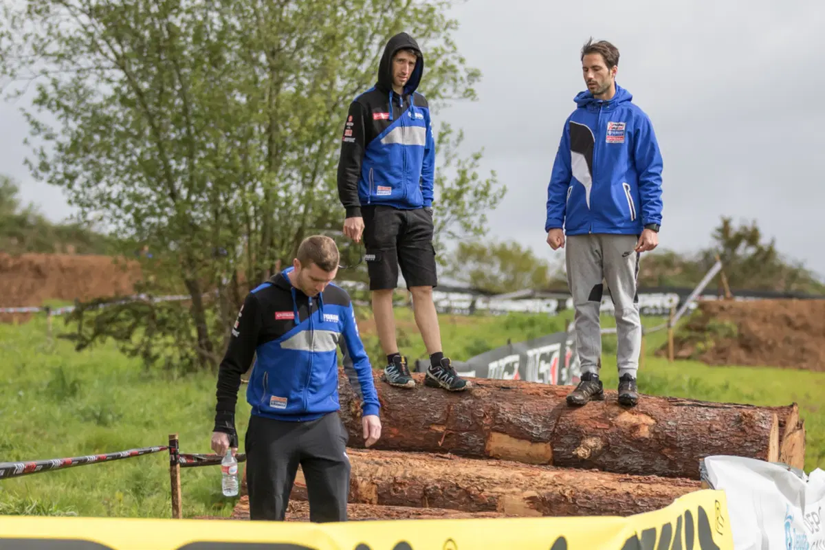EnduroGP-18: Salvini (Husqvarna) e Holcombe (Beta) highlights dei Mondiale Enduro in Spagna. (11)