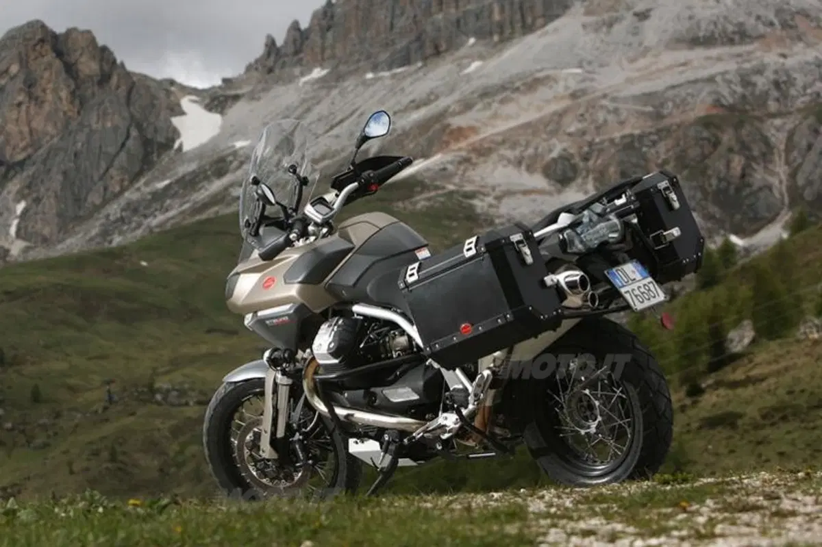 MOTO GUZZI Stelvio NTX (3)