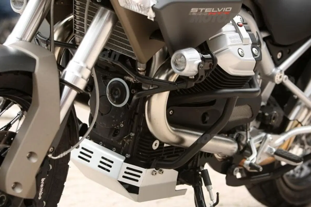 MOTO GUZZI Stelvio NTX (5)
