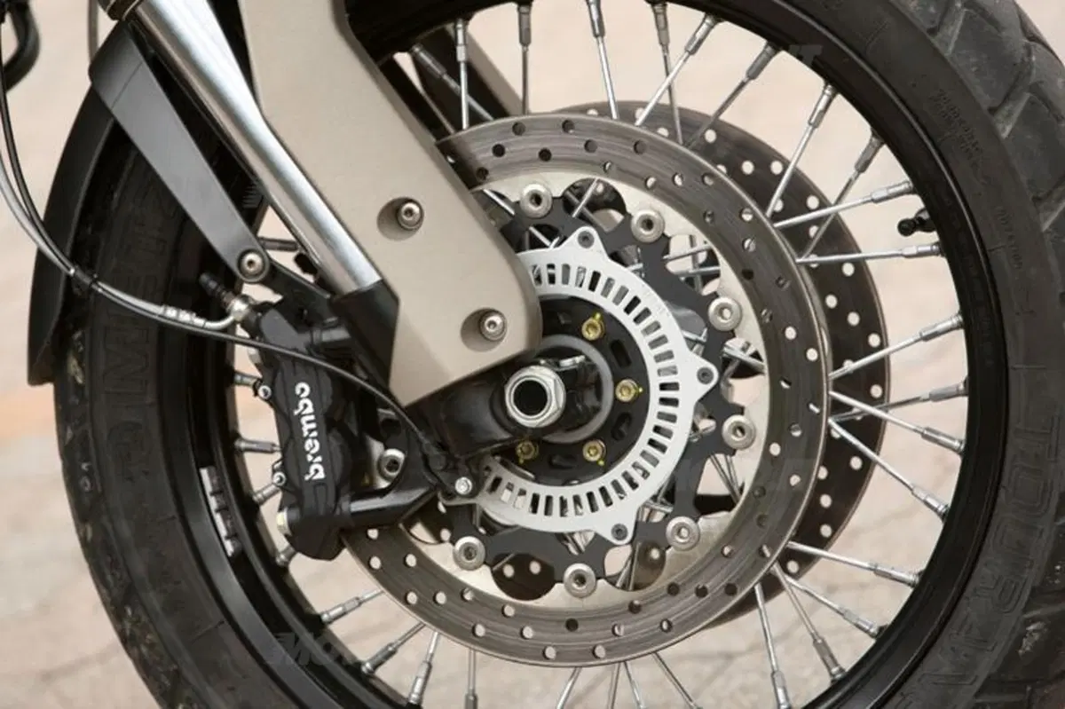 MOTO GUZZI Stelvio NTX (8)
