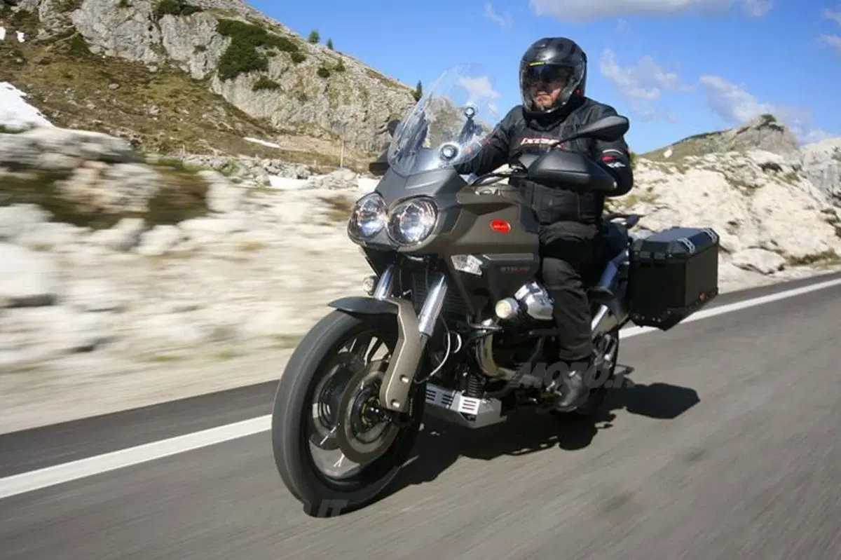 MOTO GUZZI Stelvio NTX (15)