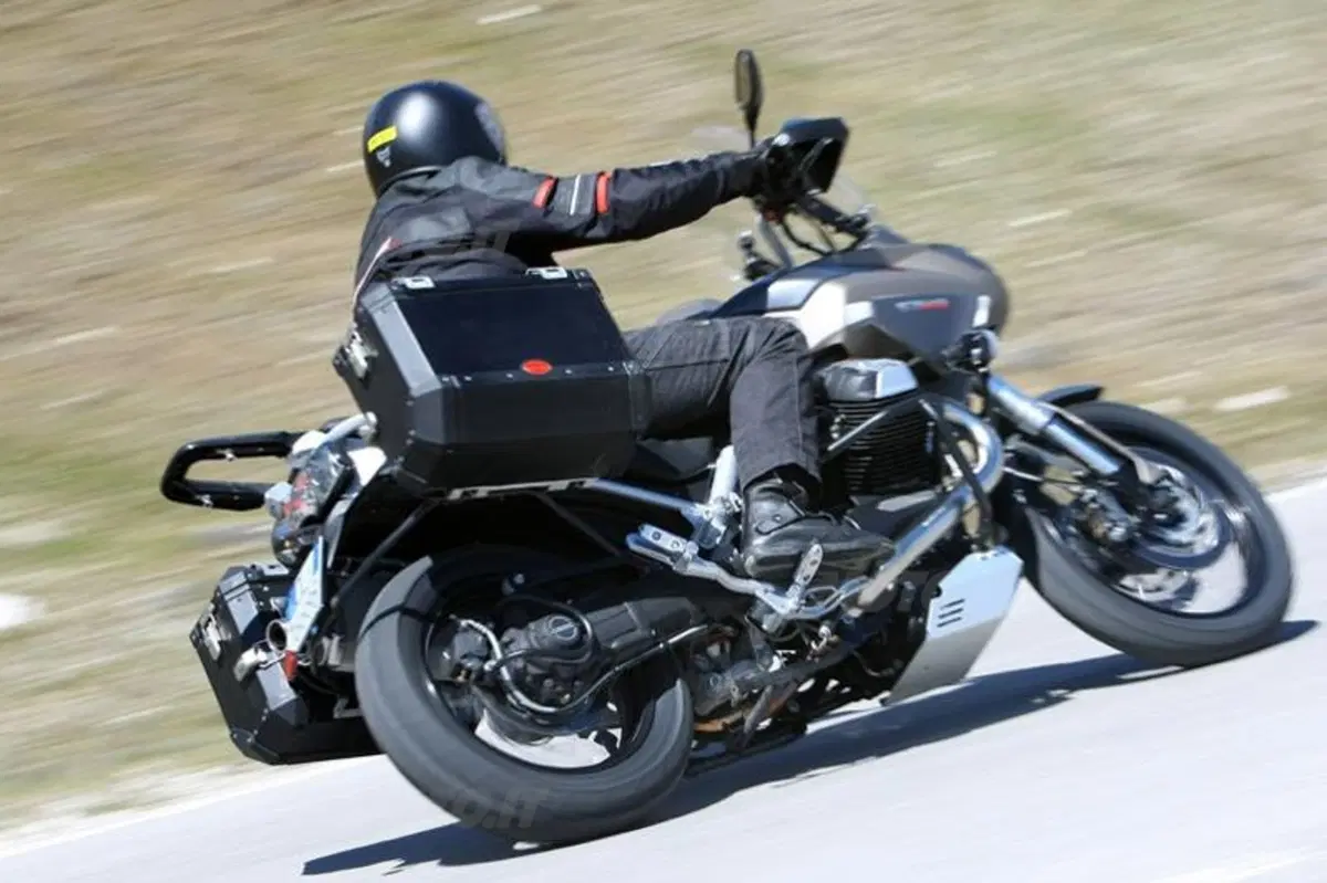 MOTO GUZZI Stelvio NTX (16)