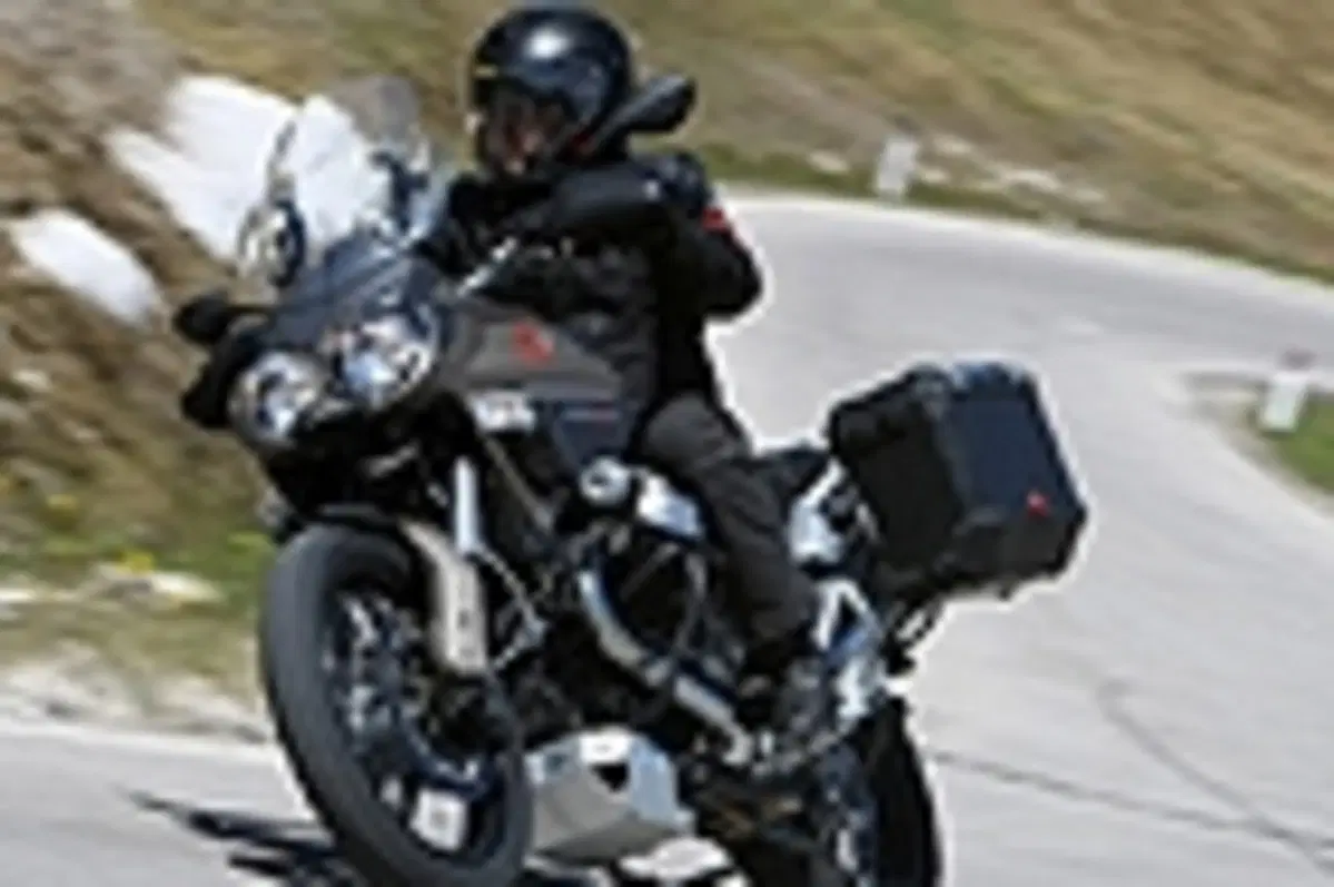 MOTO GUZZI Stelvio NTX (21)